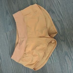 Lululemon two inch shorts size 2